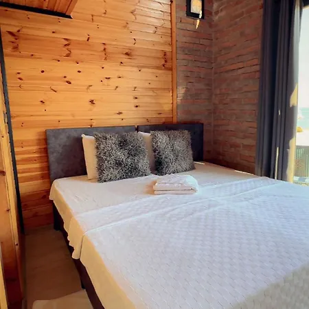 Szálloda Renka Holidays And Caravans Alanya