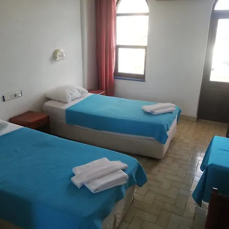 מלון Renka Holidays And Caravans