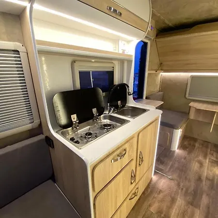 Renka Holidays And Caravans מלון אלאניה