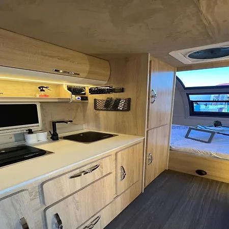 Renka Holidays And Caravans 알란야