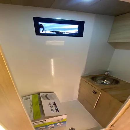 Renka Holidays And Caravans *