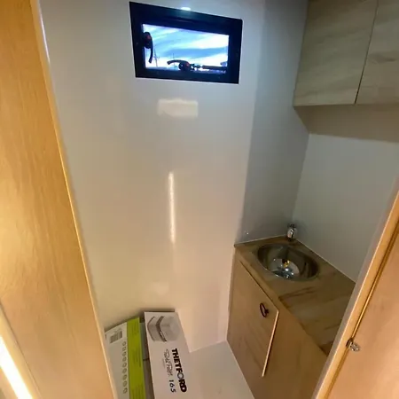 Renka Holidays And Caravans מלון אלאניה