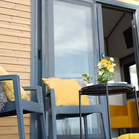 Renka Holidays And Caravans Готель