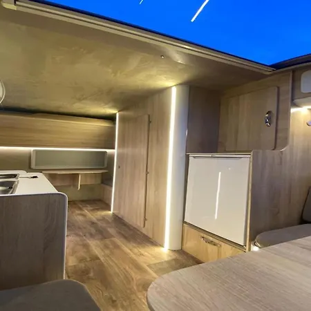 Renka Holidays And Caravans * Аланія