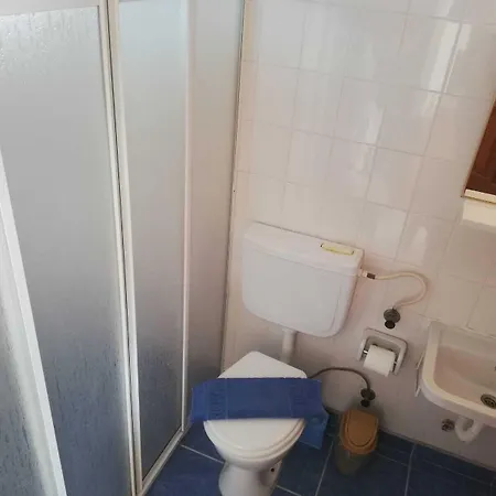 Renka Holidays And Caravans Готель